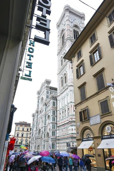 Spacious & Bright, Next To The Duomo Of Florence, Michelangelo, With Patio * Florença