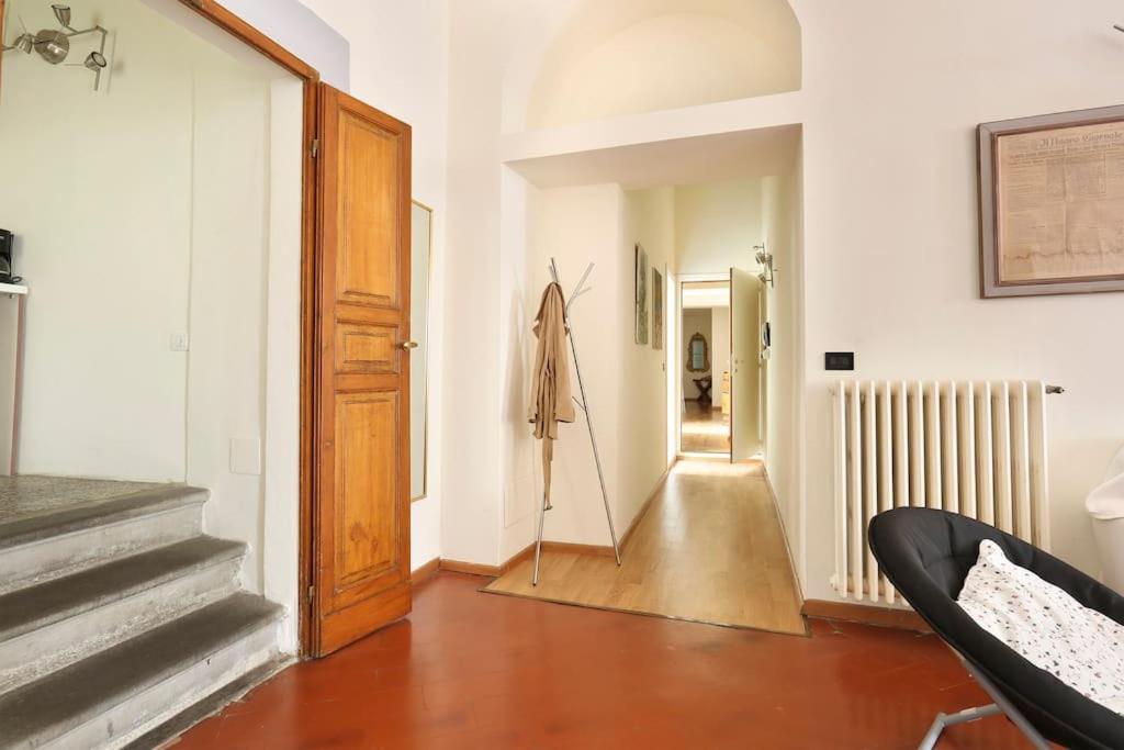 Spacious & Bright, Next To The Duomo Of Florence, Michelangelo, With Patio Florença