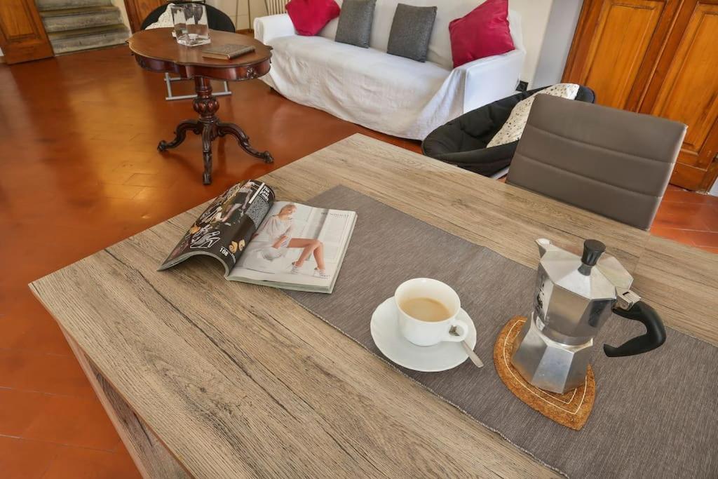 Apartamento Spacious & Bright, Next To The Duomo Of Florence, Michelangelo, With Patio