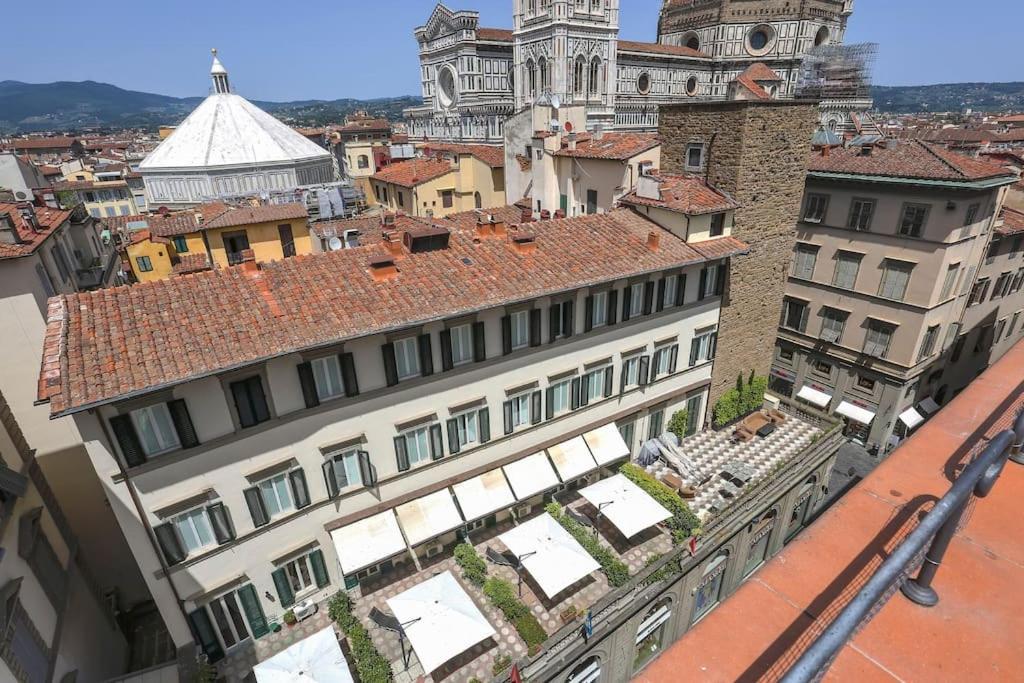Apartamento Spacious & Bright, Next To The Duomo Of Florence, Michelangelo, With Patio